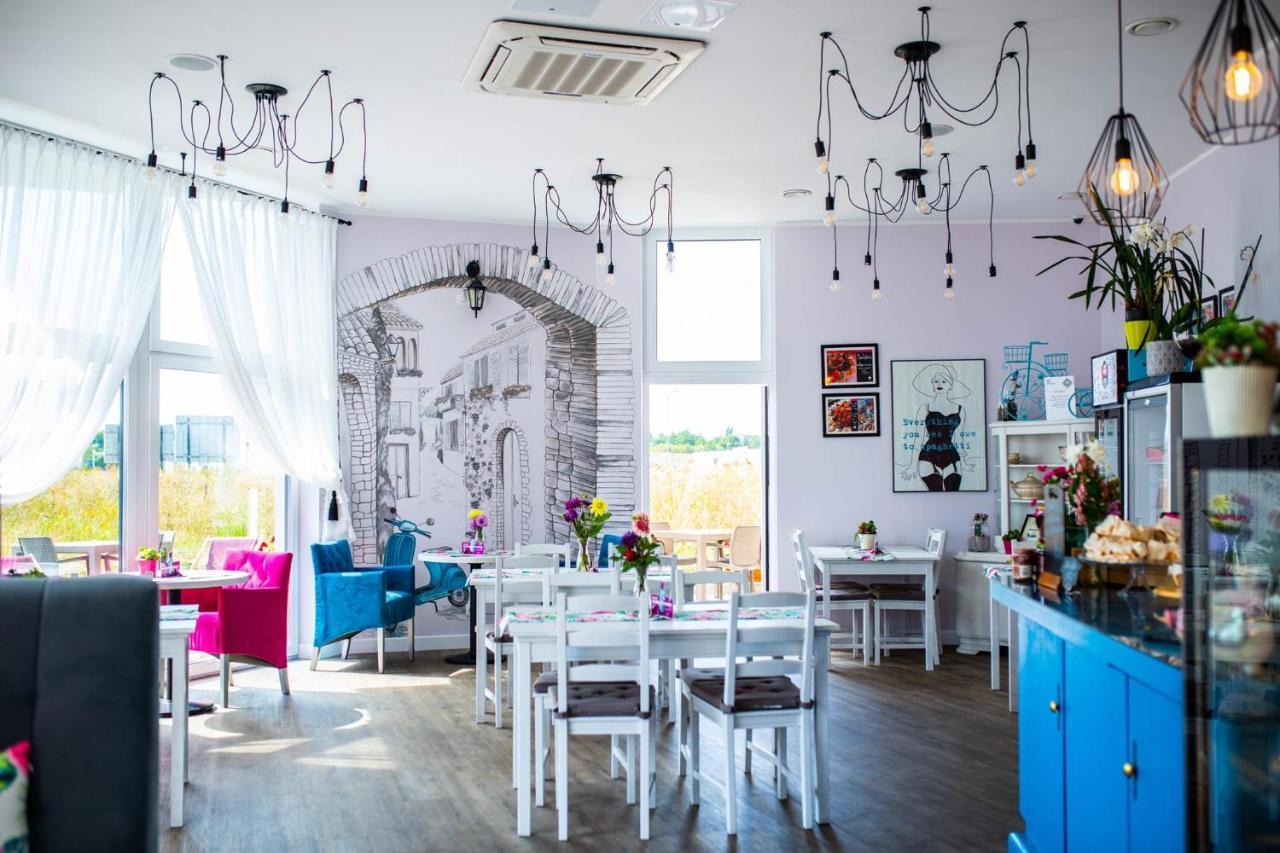 Bed and Breakfast Wyjatkowe Smaki Pruszcz Gdański Esterno foto